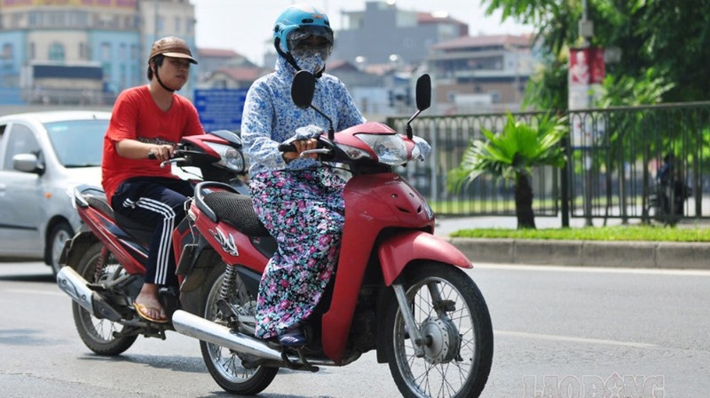 Mơ thấy đi xe máy đánh đề con gì nếu đi xe an toàn